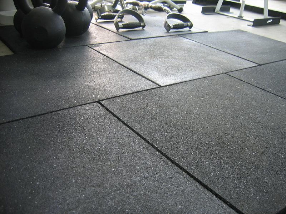 How to Clean Rubber Gym Floor: Cleaning Tips That Work
